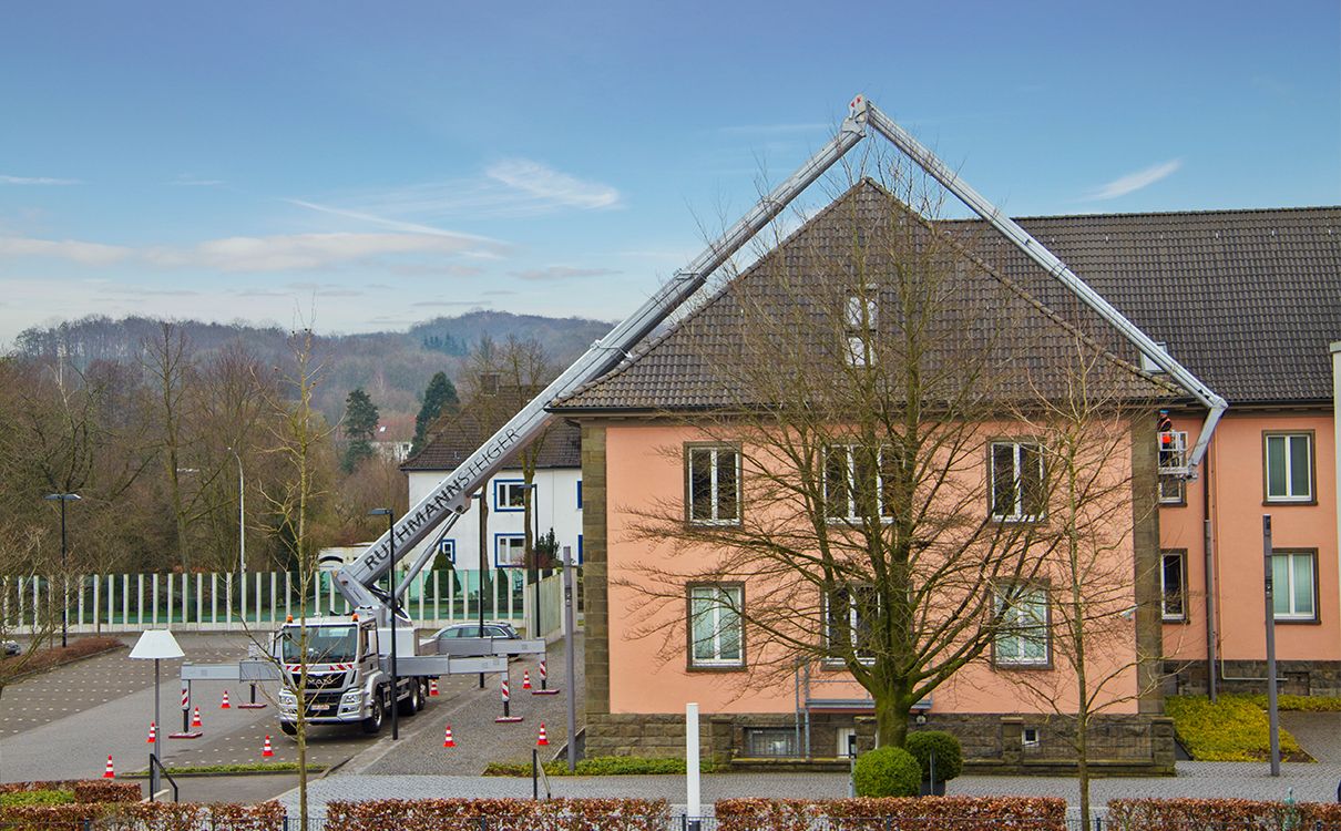 德國高空作業(yè)車 德國高空作業(yè)車