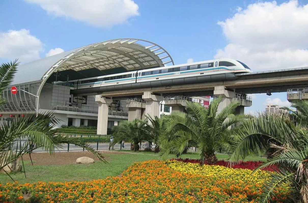 上海磁懸浮列車(chē) 上海磁懸浮列車(chē)