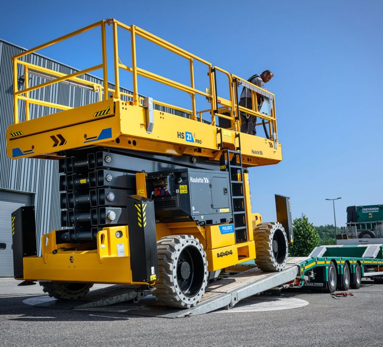 Haulotte推出全新純電動越野剪叉式高空作業(yè)平臺HS21E及HS21E PRO